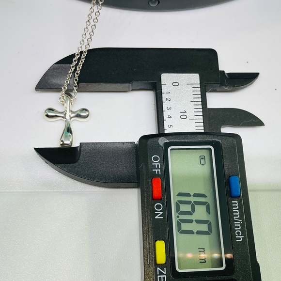 Tiffany & Co Tear Drop Cross Elsa Peretti 16mm necklace  925 16”  authenticity - Picture 7 of 7